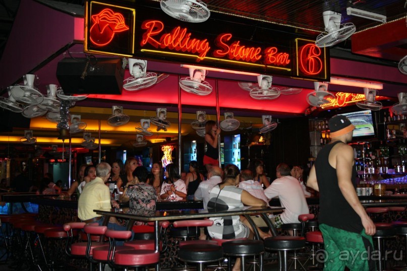 Паттайя, ночная Уолкин Стрит