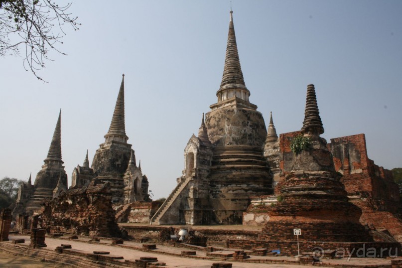 Аюттая -  древняя столица Сиама, практически полностью разрушенная  бирманцами.