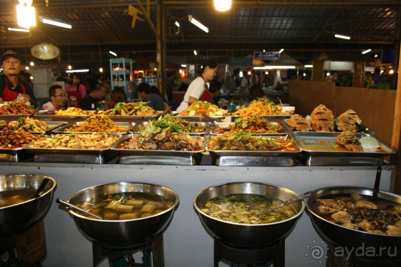 Паттайя. Ночной рынок на Тепразите. Вот она, экзотика Азии