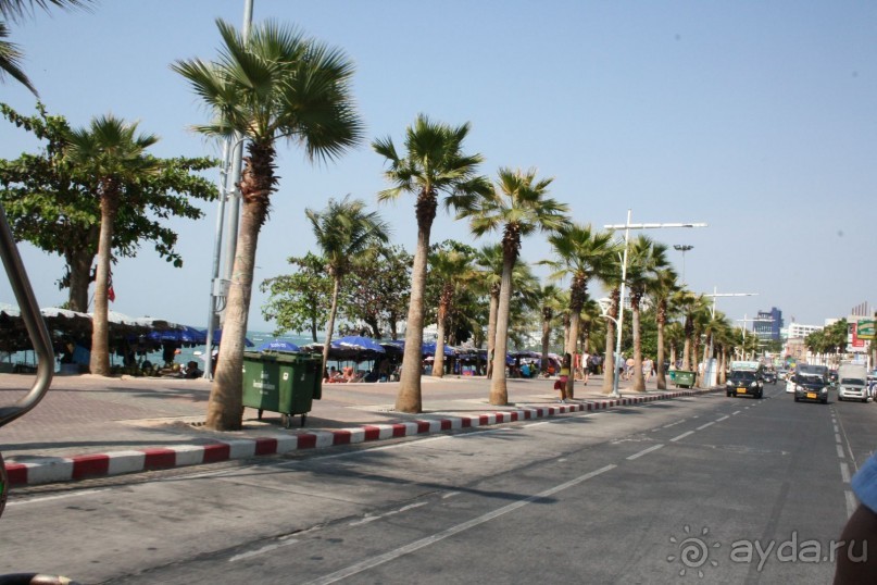 Центральная Паттайя. Набережная Бич роуд.