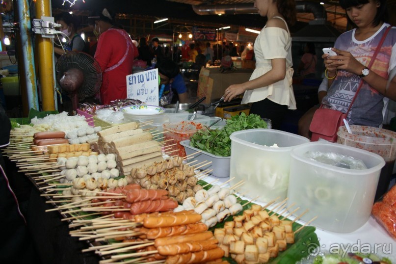 Паттайя. Ночной рынок на Тепразите. Вот она, экзотика Азии