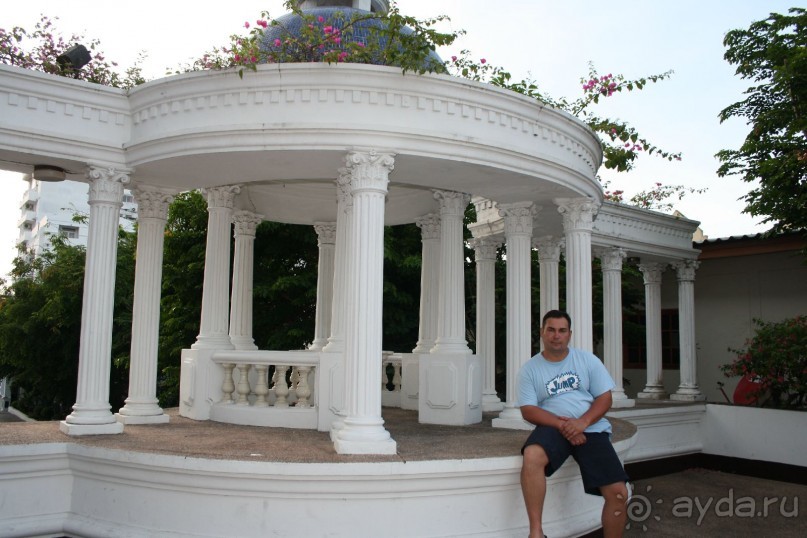 Вот такие красивые 2 арки имеются