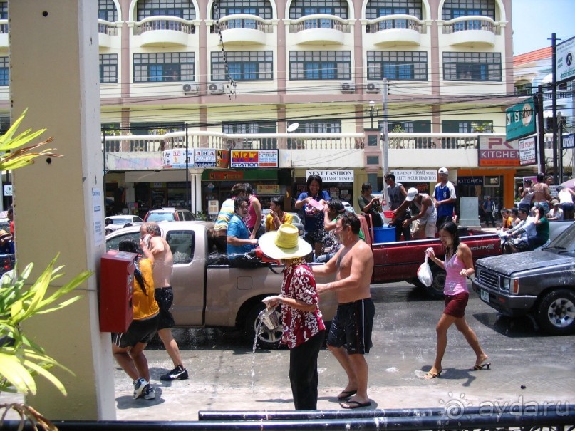 Сонгкран 2006