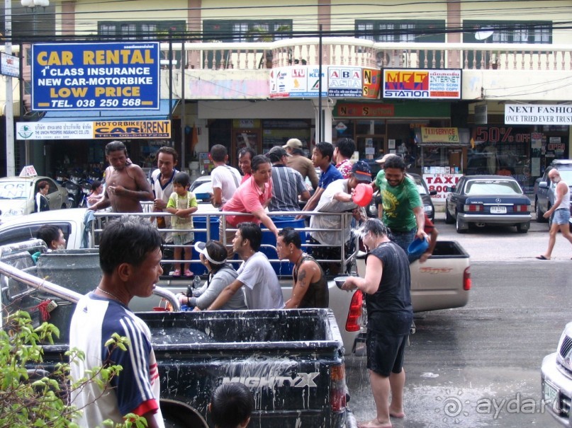 Сонгкран 2006