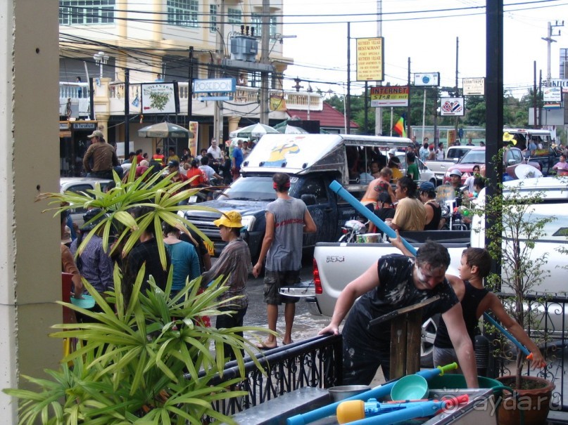 Сонгкран 2006