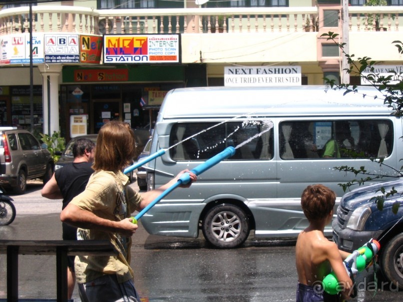 Сонгкран 2006