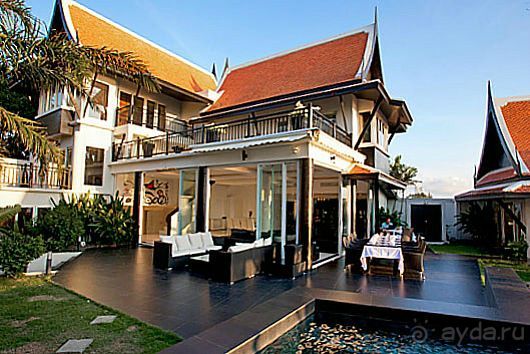 Вилла 6 спален со своим пляжем. Пляж НаДжомтьен. Паттайя