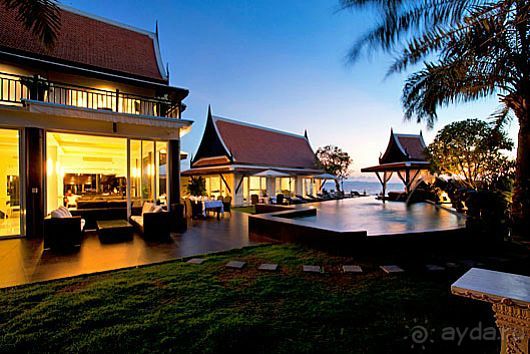 Вилла 6 спален со своим пляжем. Пляж НаДжомтьен. Паттайя