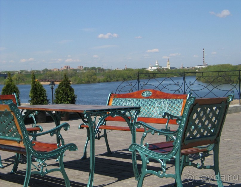 фото Estreya Palace