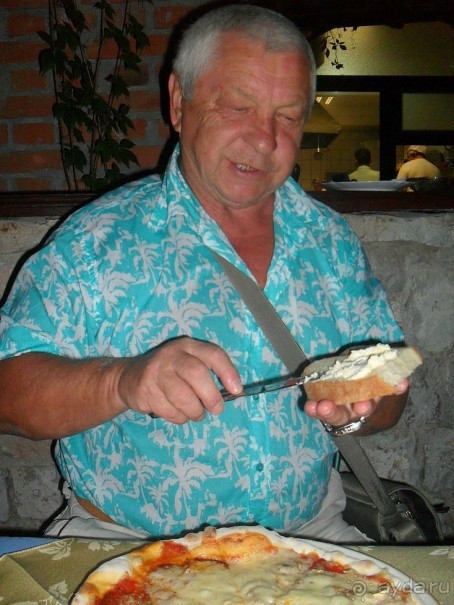 Каймаку на хлеб и побольше!