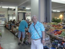 Большой СУПЕРМАРКЕТ В БУДВЕ.