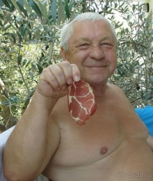 ПЕРЕКУС НА БАЛКОНЕ