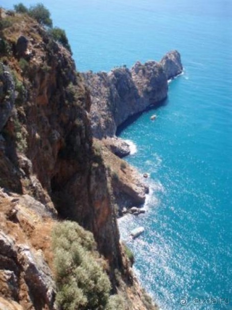 фото Utopia World Hotel