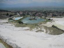 Отдыхать хорошо, но при закрытых окнах ночью.