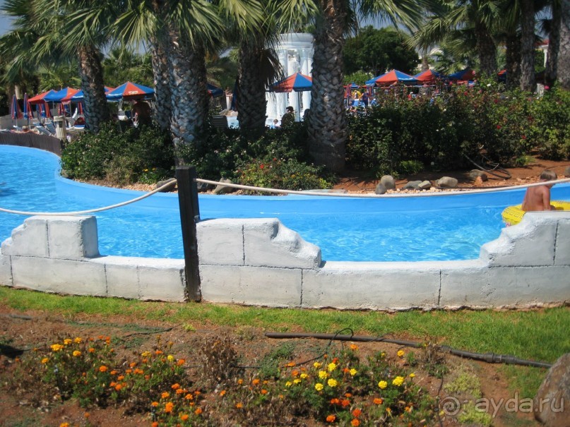 фото Nelia Gardens