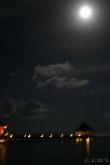 вид на причал вечером