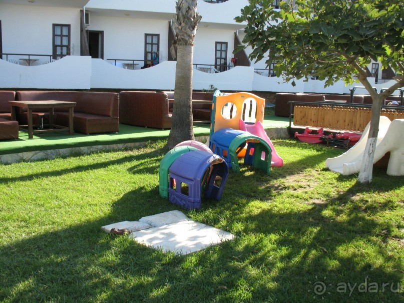 фото Nissaki Beach