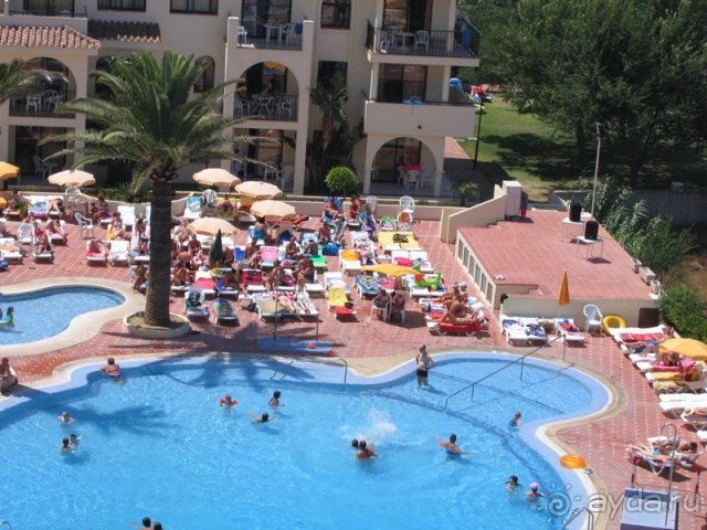 Puente Real. Бассейн. Вид с верху