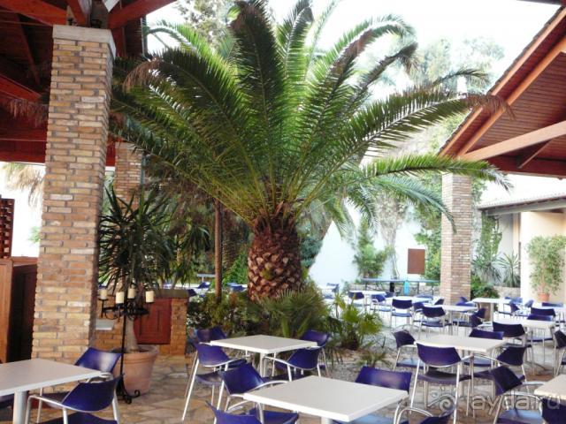 Утро в таверне Kontokali Bay