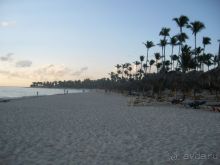 Страна - Доминикана, курорт - Пунто Кана, Отель Iberostar Bavaro 5 ***** . Красивая деревня среди пальм:)