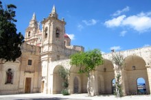 Меллиха - Церковь Богородицы Победоносной