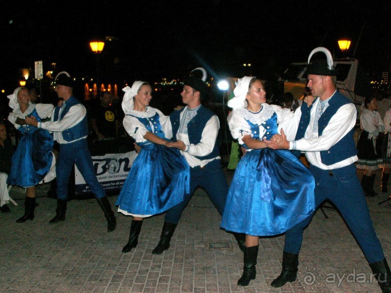 Сент Джулианс - фольклорный фестиваль