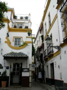 Севилья - улочки квартала  Санта Круз