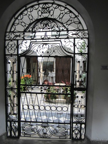 Севилья - улочки квартала  Санта Круз