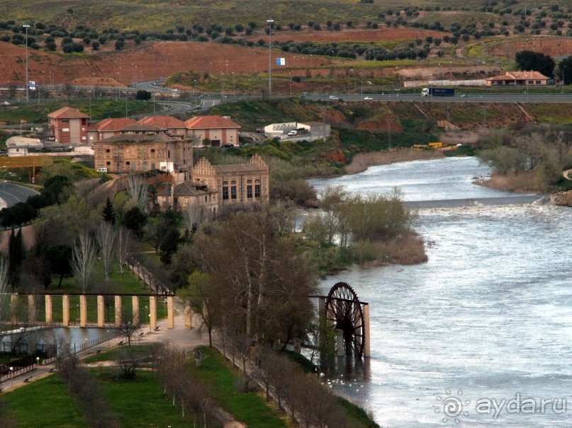 Толедо - вод на город от "нового эскалатора"