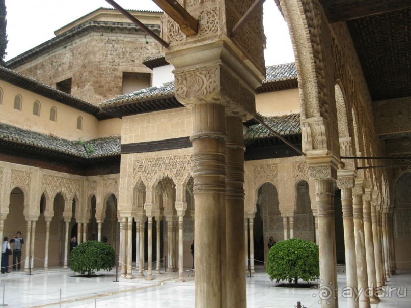 Львиный дворик