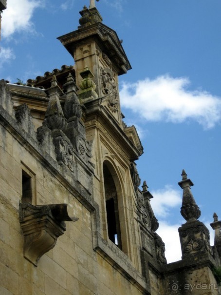 Кордоба - мечеть-собор снаружи