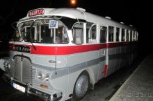 Старый мальтийский автобус (серый, такие ходили на Гозо)