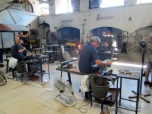 Та’Кали - стеклодувы за работой