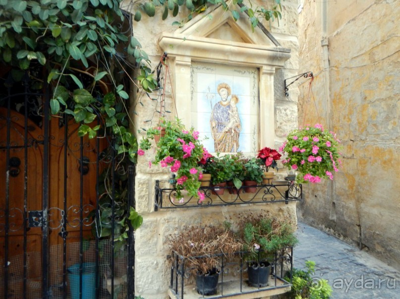 Рабат - улочки, балкончики