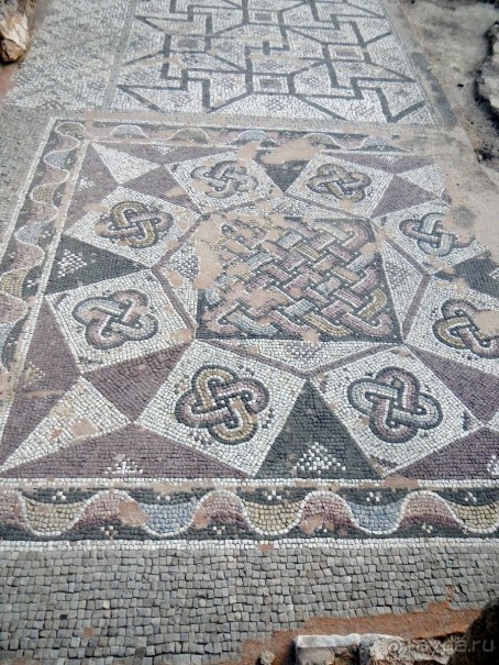 Мозаики на улице