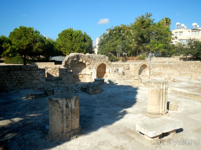 Раннехристианская базилика Хрисополитисса – Колонна апостола Павла – Церковь св. Кирияки