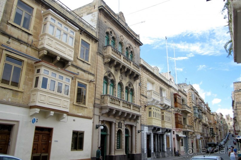 Главная улица Сенглеи