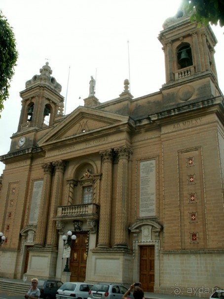 Церковь Санта Мария дела Витториа