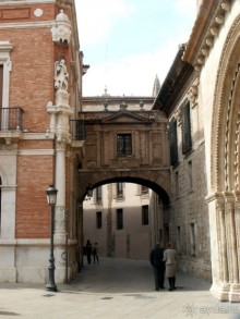 Улочки вокруг Кафедрального собора