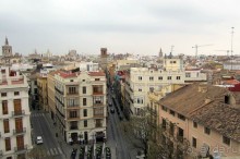 Башня Torres de los Serranos - вид на город