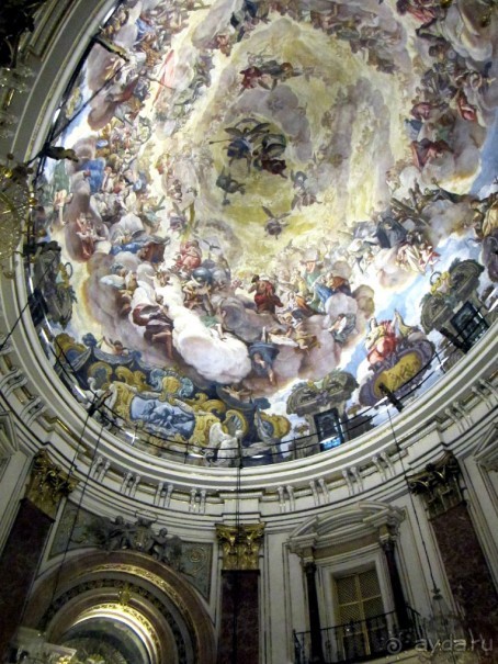 Basílica de la Virgen de los Desamparados