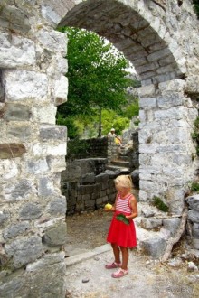 Впервые в Черногорию с маленькими детьми самостоятельно.  Часть 1.