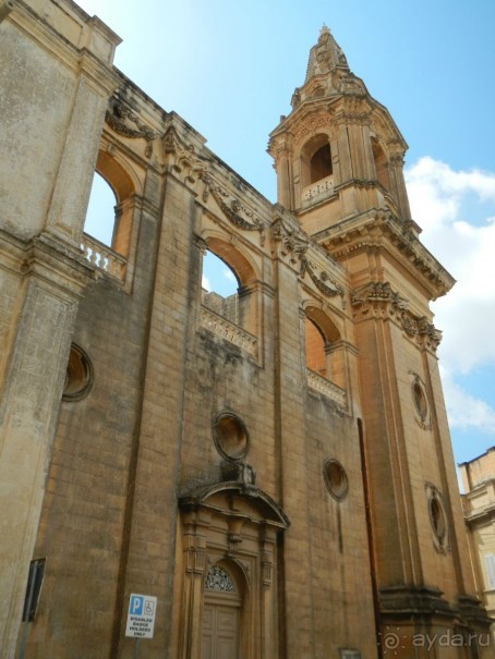 Нашшар - Церковь пресвятой Богородицы, детали