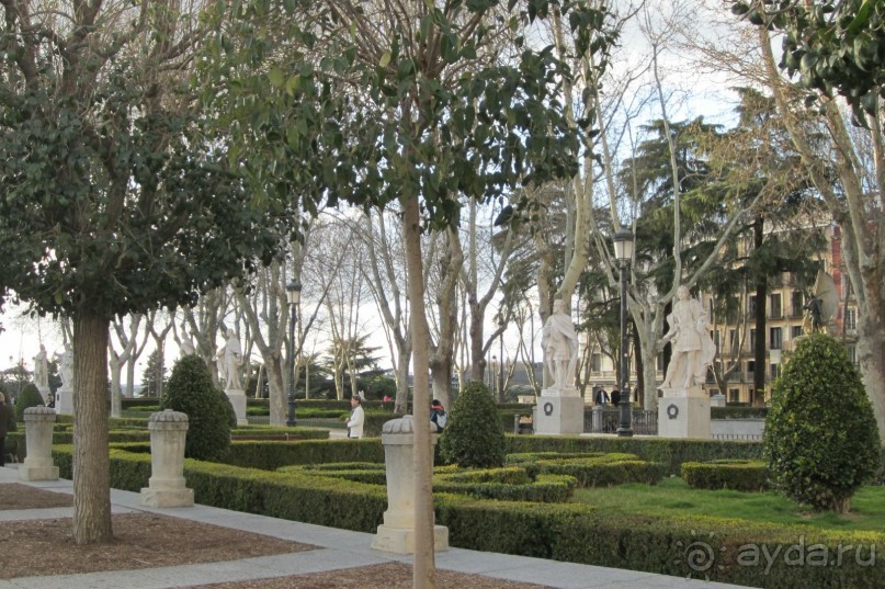 Площадь Oriente 