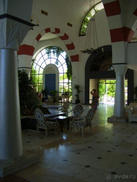 Старый раздолбанный отель или худший отдых в жизни