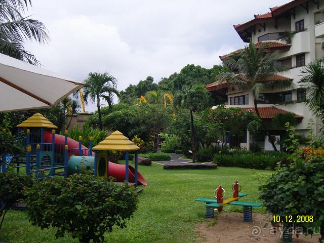 Grand Mirage Resort