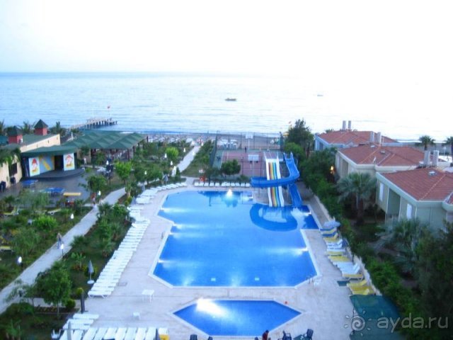 фото Concordia Celes Hotel