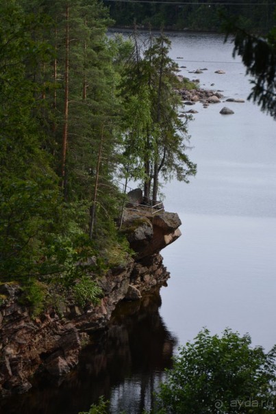 Ближайший отель по ту сторону границы