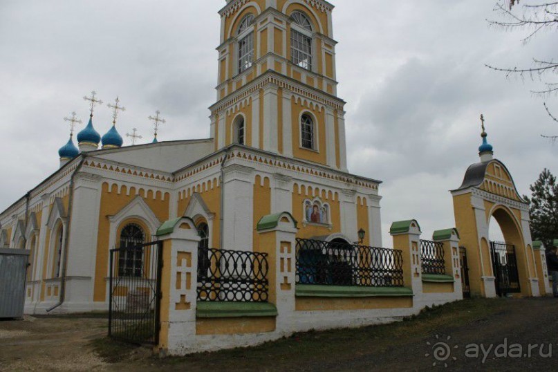 Церковь казанской иконы Божьей Матери г. Лакинск (фото из Интернета)