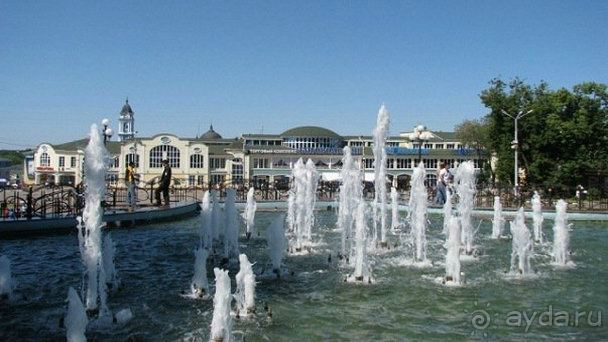 Площадь фонтанов в Ногинске (фото из Интернета) Площадь фонтанов в Ногинске (фото из Интернета)